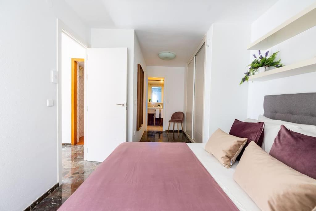 Appartamento Behouse Sierpes Siviglia Esterno foto
