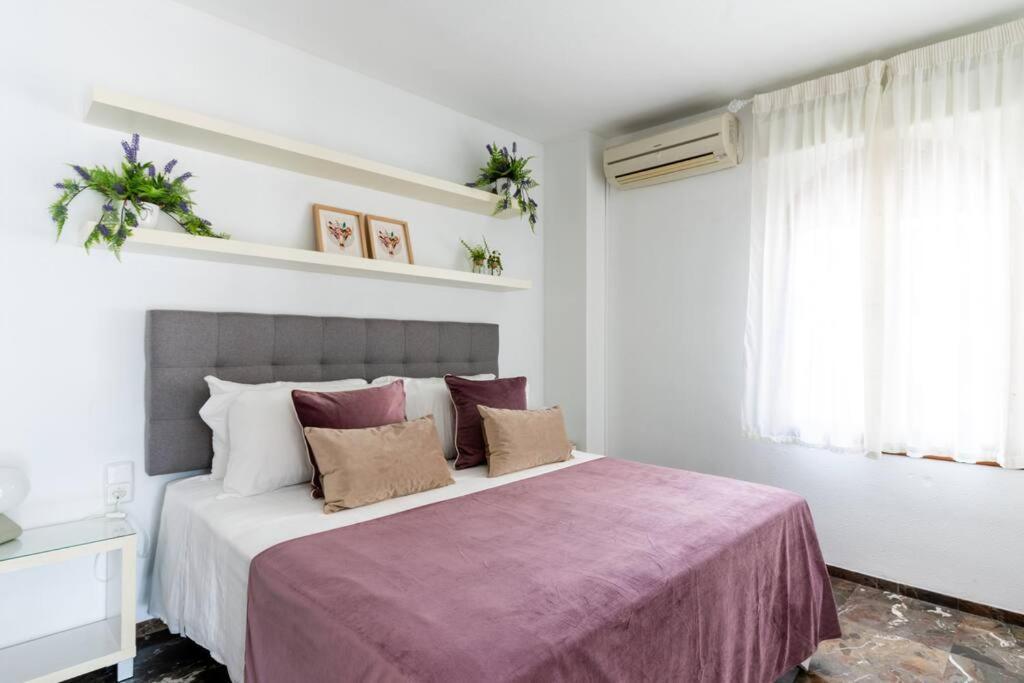 Appartamento Behouse Sierpes Siviglia Esterno foto