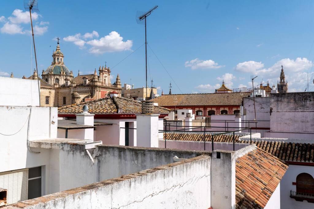 Appartamento Behouse Sierpes Siviglia Esterno foto