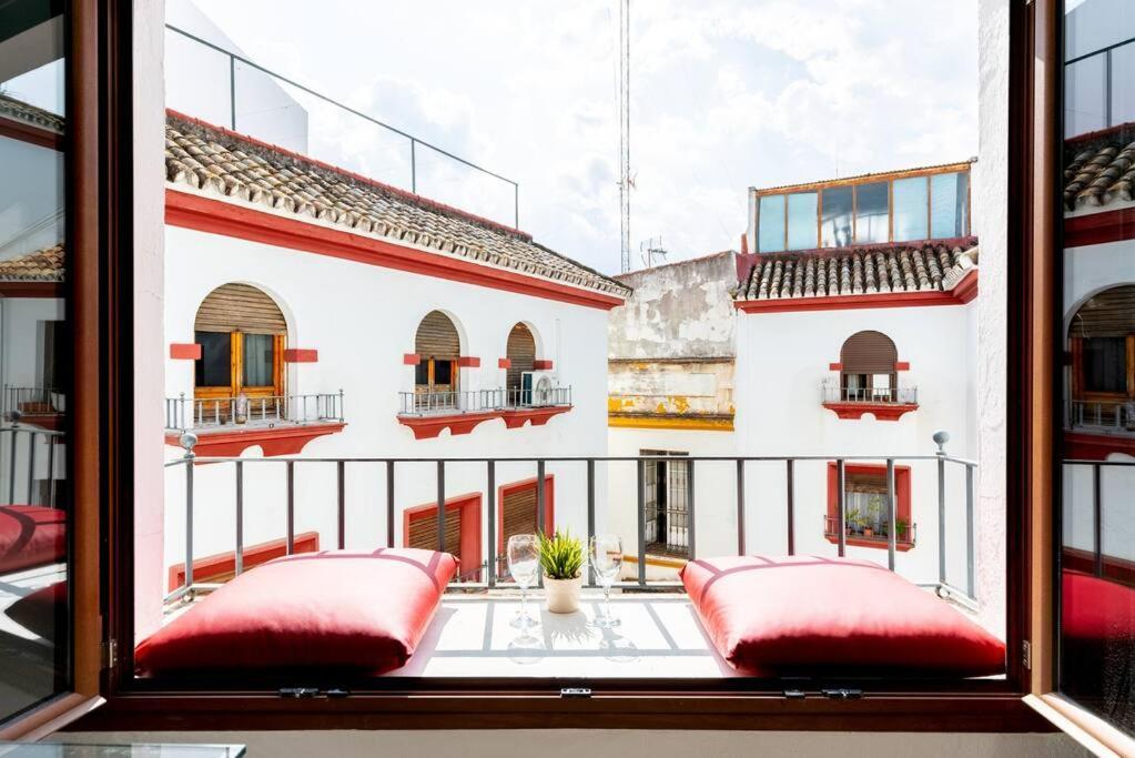 Appartamento Behouse Sierpes Siviglia Esterno foto